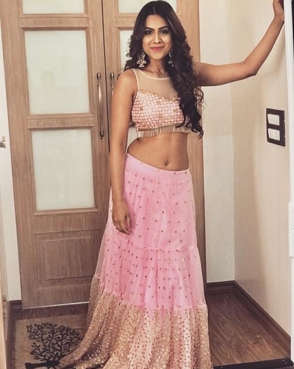 Nia Sharma Wiki