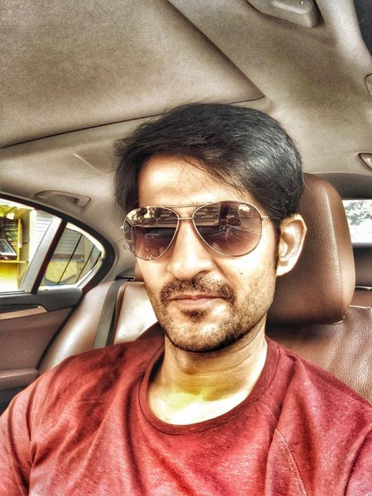 Hiten Tejwani Wiki, Height, Weight, Age, Wife, Family & More