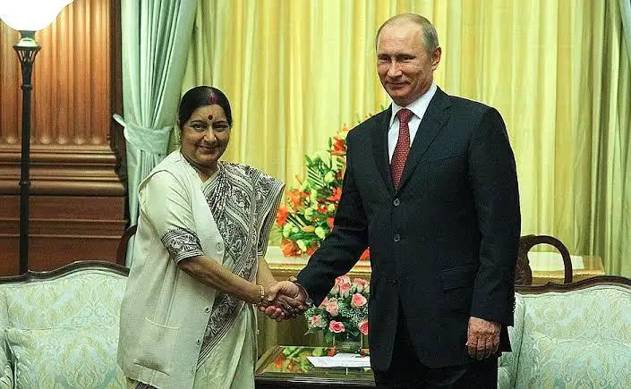 Sushma Swaraj With president of Russia