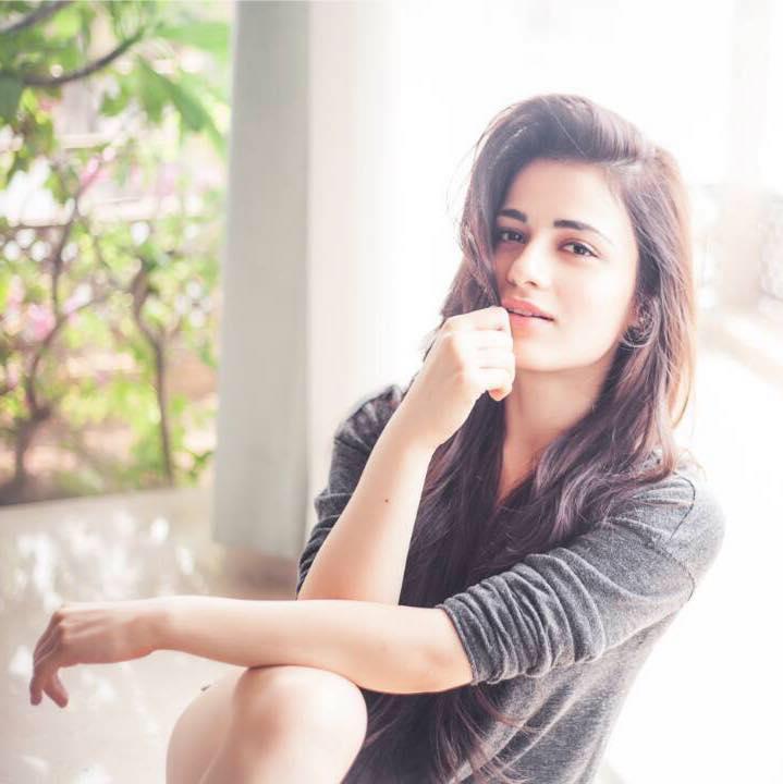 Radhika Madan Wiki, Age, Height, Husband, Family, House