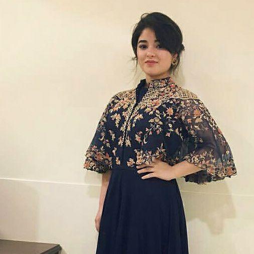 Zaira Wasim Wiki, Age, Height, Weight, Facebook, Instagram, salary and net worth