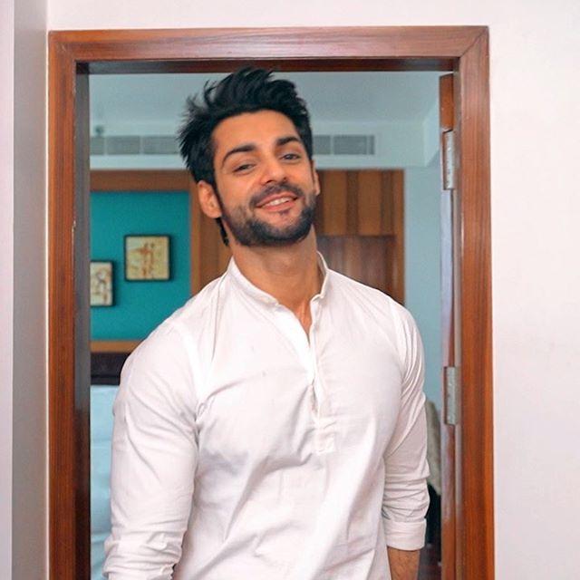 Karan Wahi Age