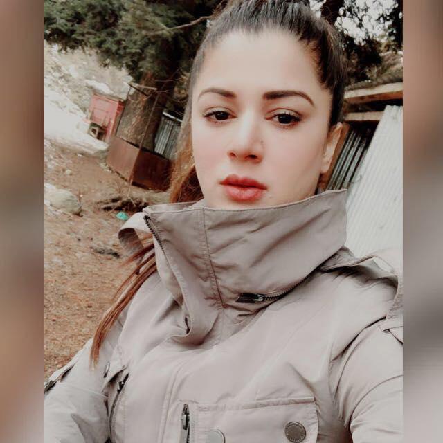 Kainaat Arora Wiki, Age, Height, Weight, Hot Photos & Family