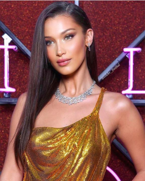 Bella Hadid Height She Has Faced Many Difficulties In Her Life Biography Sugarkonyha 5024