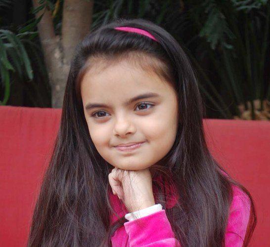 Ruhanika Dhawan Wiki, Biography, Images, Height, Weight, Age