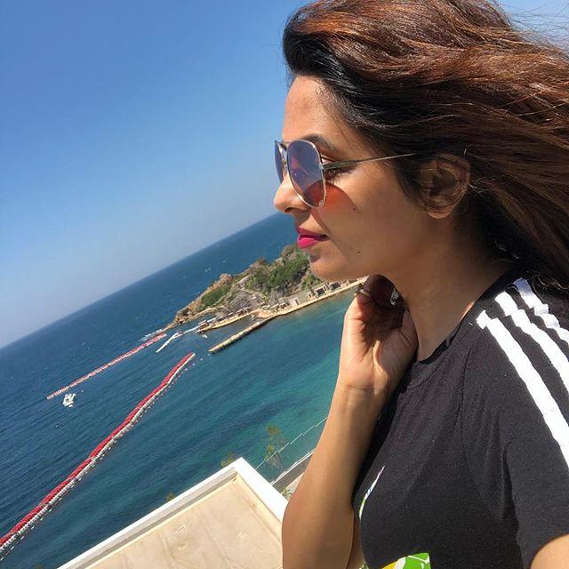 Sugandha Mishra Wiki
