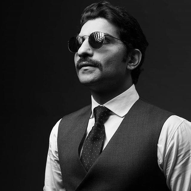 Jatin Sarna biography