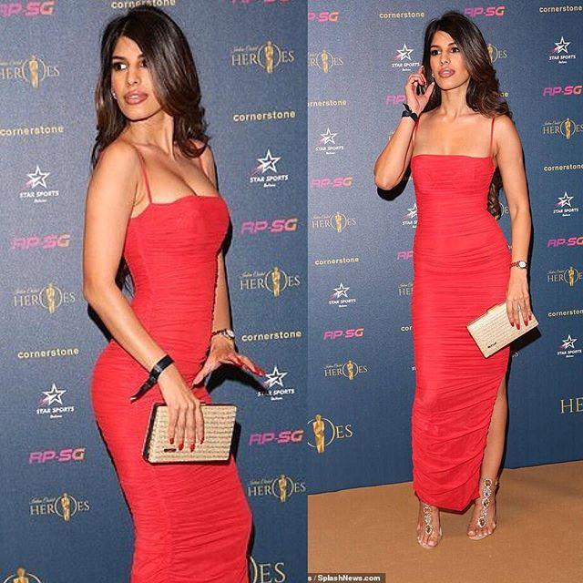 Jasmin Walia Wiki, Biography, Age, Height, Family, Salary & Images 2