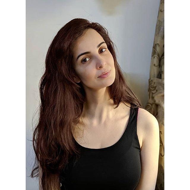 Rukhsar Rehman bio.