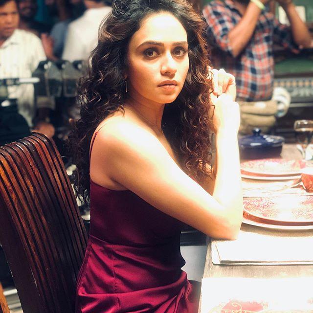 Amruta Khanvilkar images