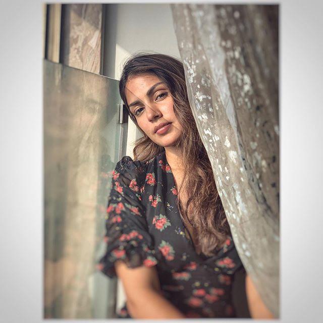 Rhea Chakraborty images 