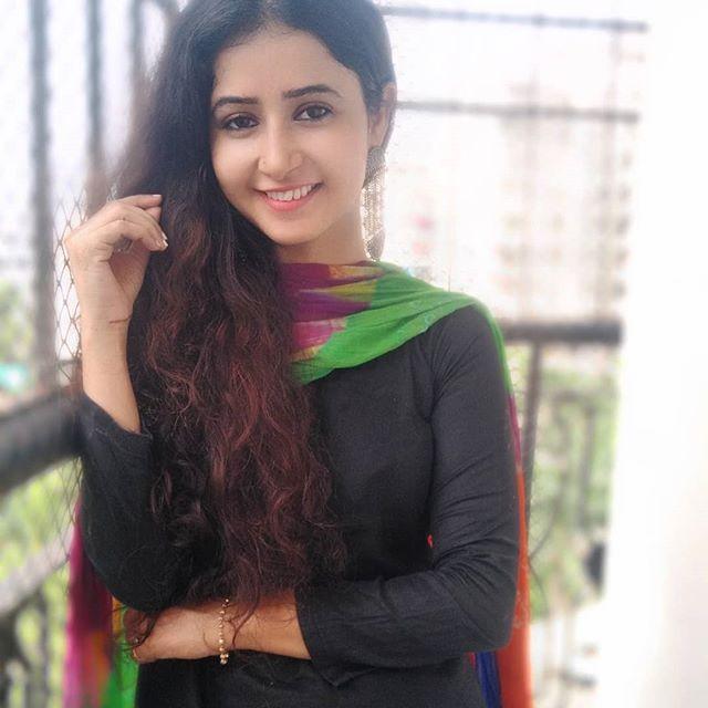 Sana Sheikh Age