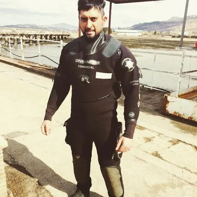 Abhaas Mehta Air Diving