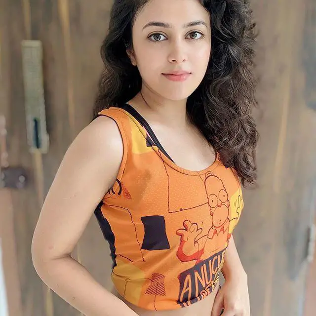 Shobhita Rana hot