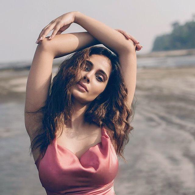 Alankrita Sahai hot