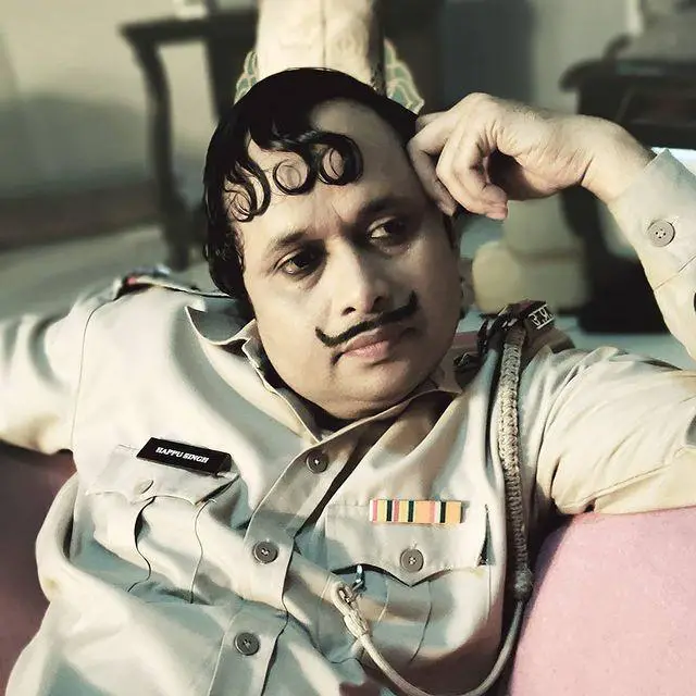 Yogesh Tripathi as Happu Singh