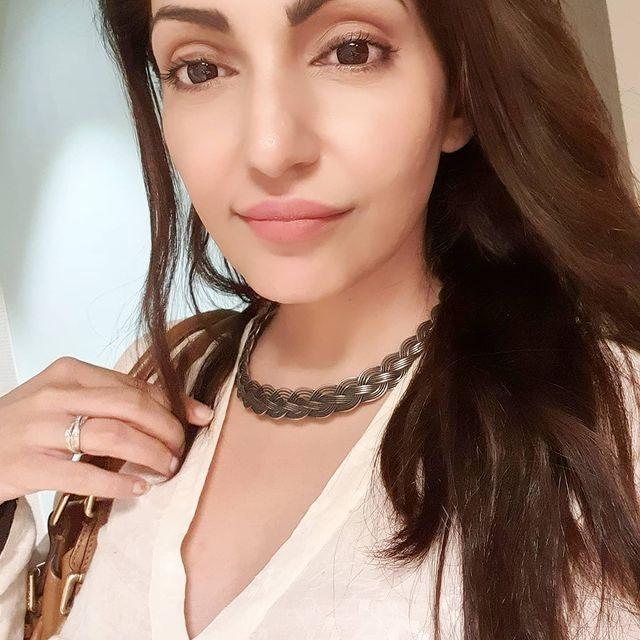 Navina Bole 