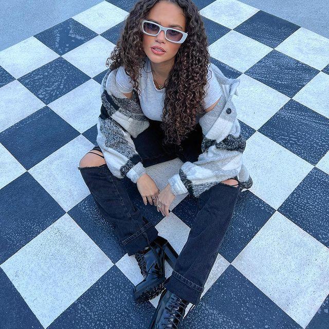 Madison Pettis Biography, Age, Height, Family, Boyfriend & Net Worth 2