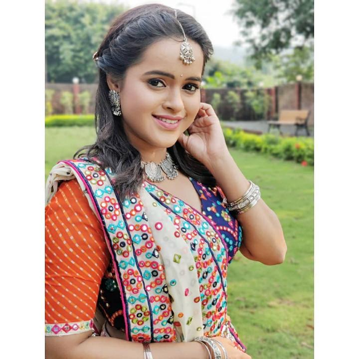 Chinmayee Salvi Wiki, Biography, Age, Height, Family, Boyfriend & Net Worth 3