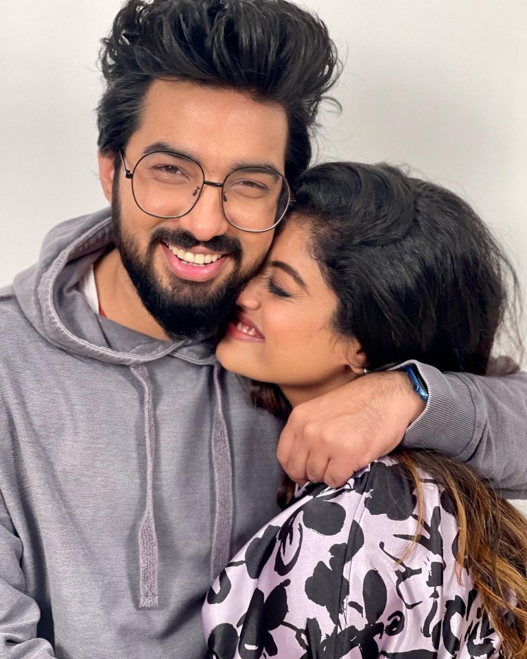 Parampara Thakur Wiki, Biography, Age, Height, Family, Boyfriend & Net