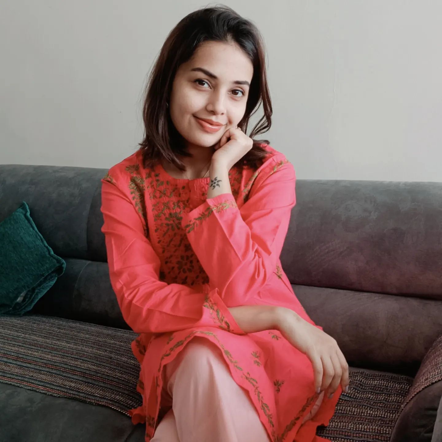 Shivani Rangol Wiki, Biography, Age, Height, Family, Boyfriend and Net Worth 3